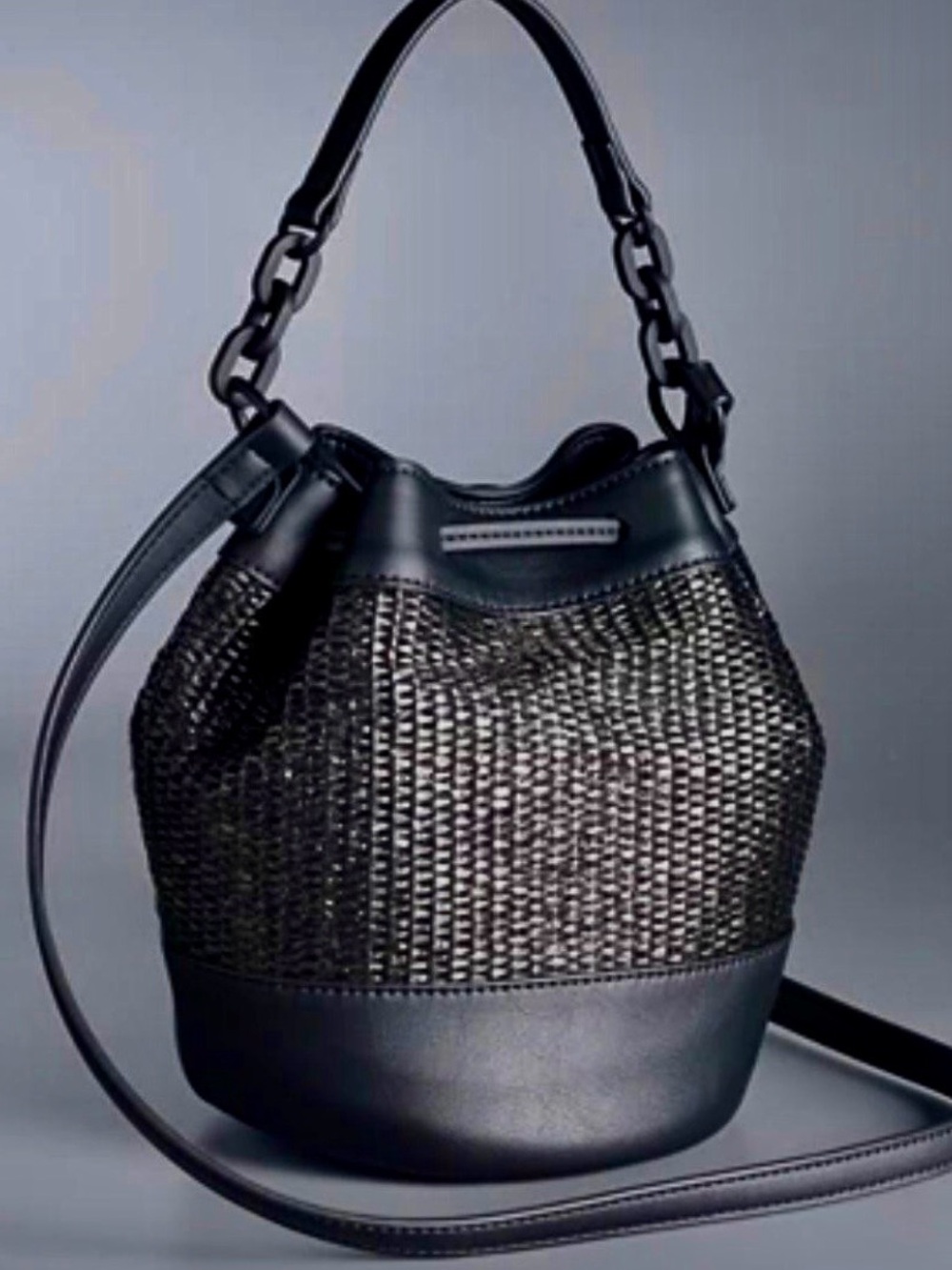 Simply Vera Vera Wang Black Woven Drawstring Bucket Bag vegan leather - Picture 3 of 6